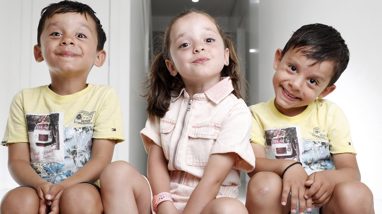 Triplets Alexia, Luis, and Tristan